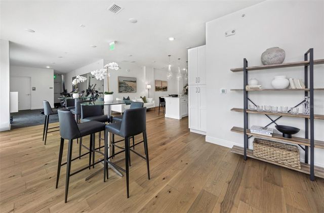 600 3RD AVENUE S 305, St Petersburg, FL 33701
