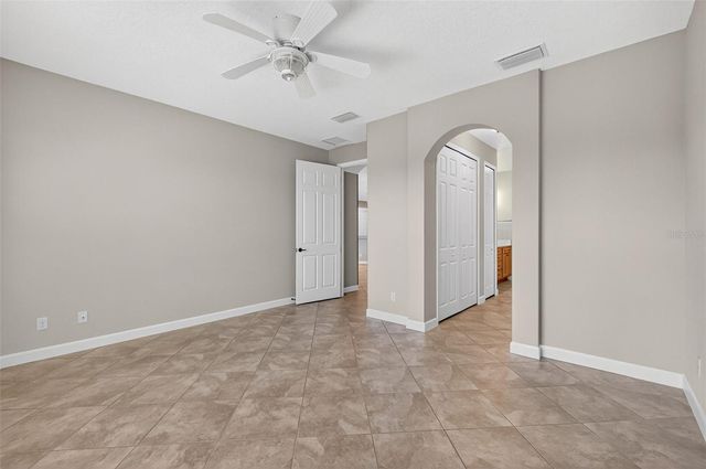 8852 BRIDGEPORT BAY CIRCLE, Mount Dora, FL 32757