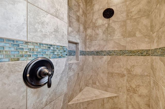 8852 BRIDGEPORT BAY CIRCLE, Mount Dora, FL 32757