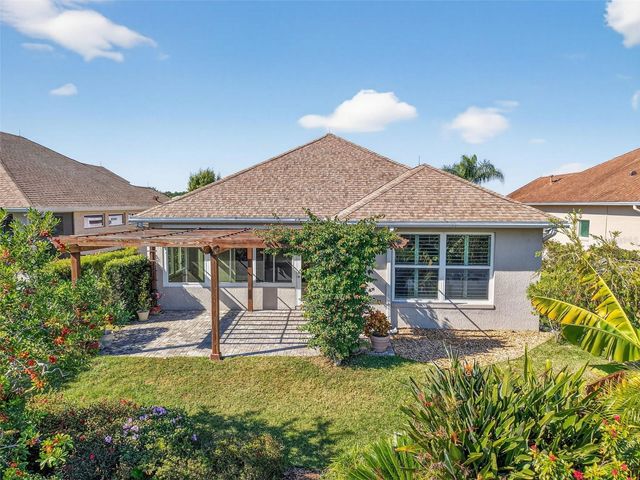 8852 BRIDGEPORT BAY CIRCLE, Mount Dora, FL 32757