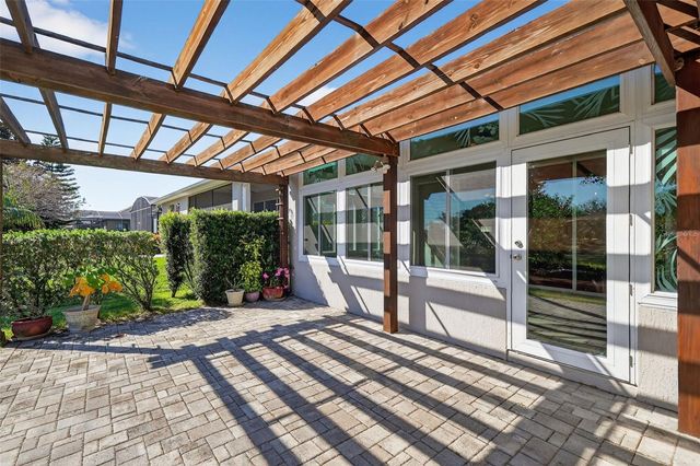 8852 BRIDGEPORT BAY CIRCLE, Mount Dora, FL 32757