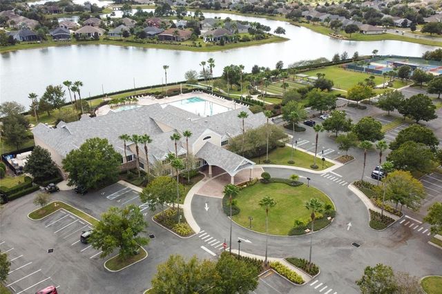 8852 BRIDGEPORT BAY CIRCLE, Mount Dora, FL 32757