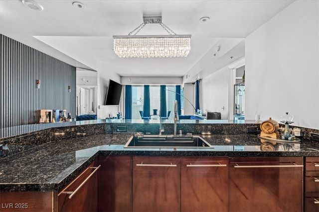 2700 Las Vegas Boulevard 1401, Las Vegas, NV 89109