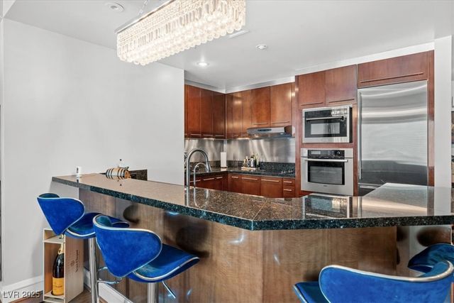 2700 Las Vegas Boulevard 1401, Las Vegas, NV 89109