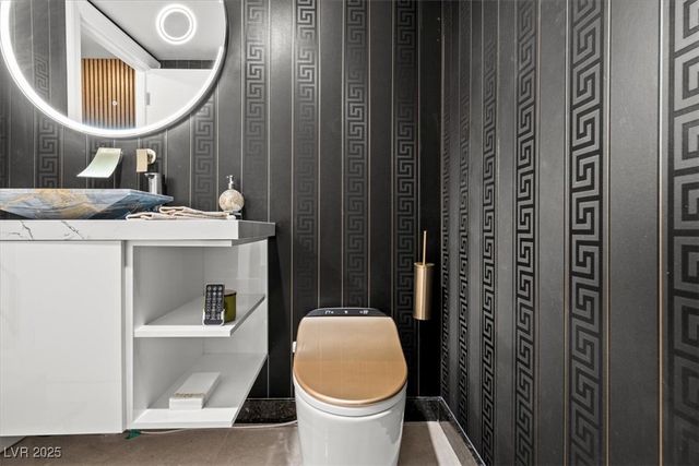 2700 Las Vegas Boulevard 1401, Las Vegas, NV 89109