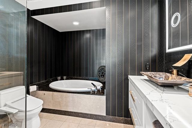 2700 Las Vegas Boulevard 1401, Las Vegas, NV 89109