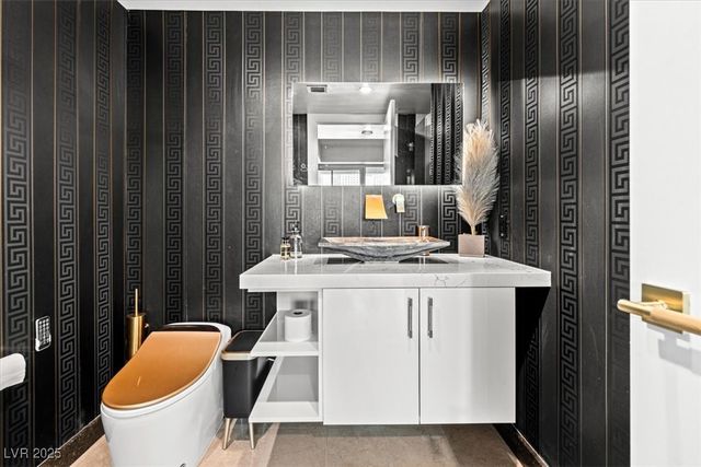 2700 Las Vegas Boulevard 1401, Las Vegas, NV 89109