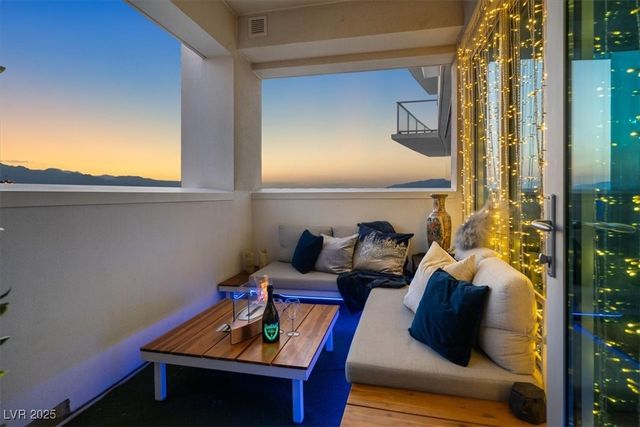 2700 Las Vegas Boulevard 1401, Las Vegas, NV 89109