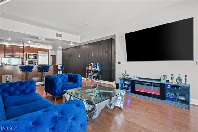 2700 Las Vegas Boulevard 1401, Las Vegas, NV 89109