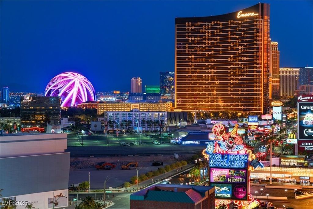 2700 Las Vegas Boulevard 1401, Las Vegas, NV 89109