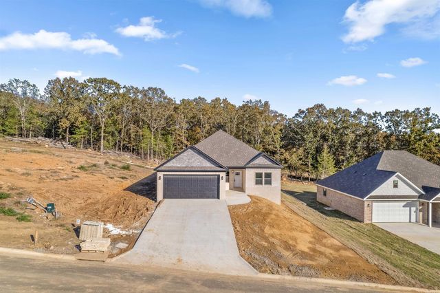506 Madeleine Circle, Austin, AR 72007