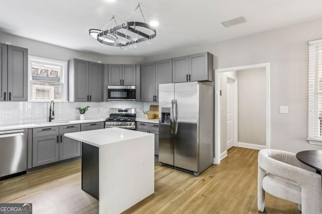 79 Hammock Place SE, Atlanta, GA 30312