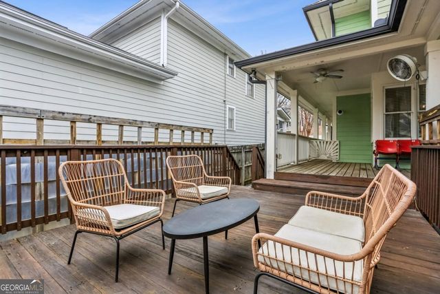 79 Hammock Place SE, Atlanta, GA 30312