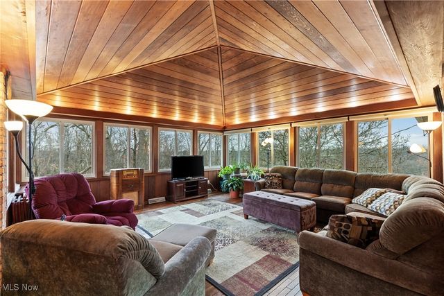 4816 White Oaks Drive, Steubenville, OH 43953