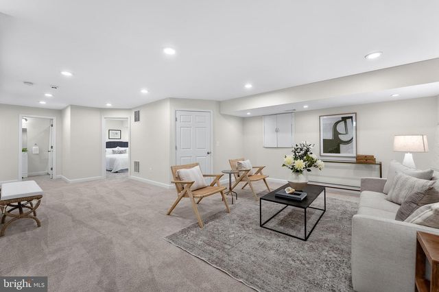 12509 FOX VIEW WAY, Reston, VA 20191
