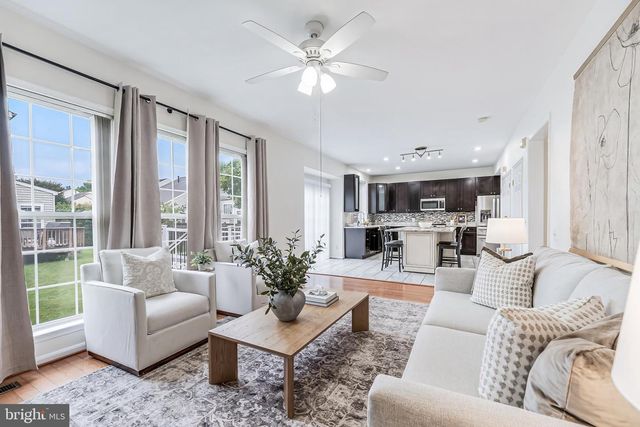 12509 FOX VIEW WAY, Reston, VA 20191