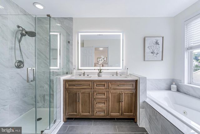 12509 FOX VIEW WAY, Reston, VA 20191