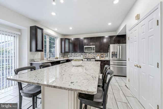 12509 FOX VIEW WAY, Reston, VA 20191