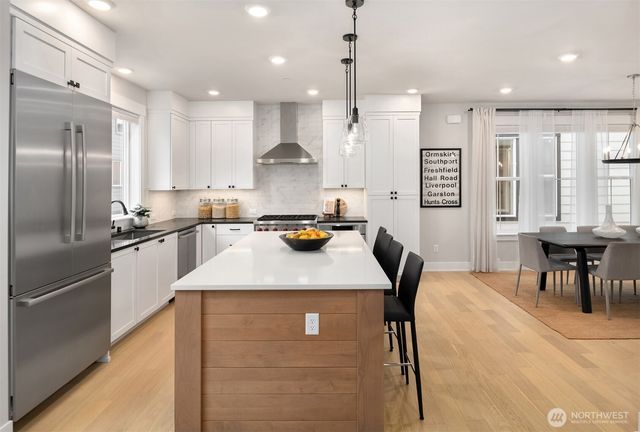 14315 149th Place NE, Woodinville, WA 98072