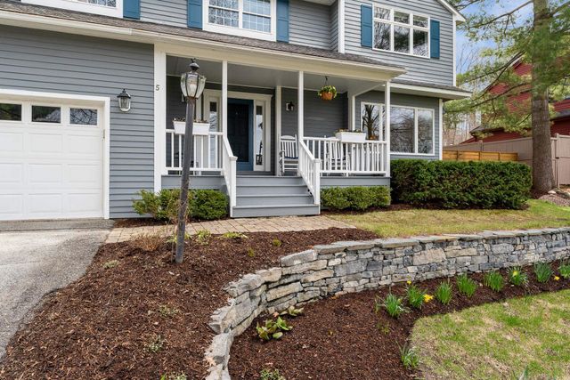 5 Harbor Ridge Road, South Burlington, VT 05403