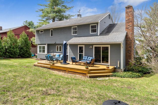 5 Harbor Ridge Road, South Burlington, VT 05403