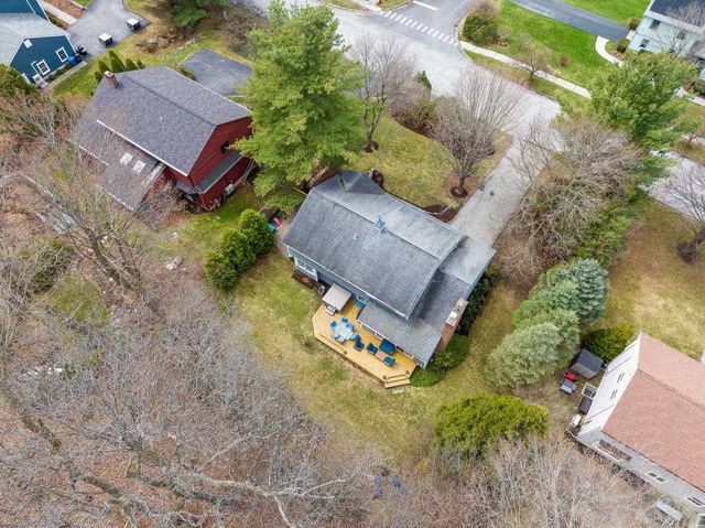 5 Harbor Ridge Road, South Burlington, VT 05403