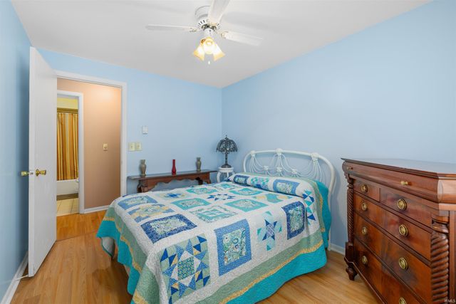 1301 Culbertson Court, Auburn, IN 46706