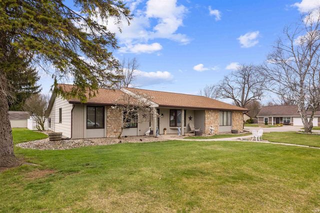 1301 Culbertson Court, Auburn, IN 46706