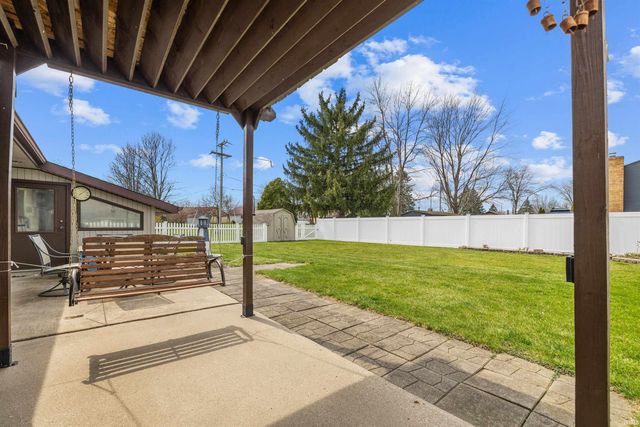 1301 Culbertson Court, Auburn, IN 46706