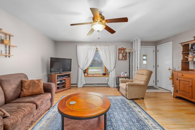 1301 Culbertson Court, Auburn, IN 46706