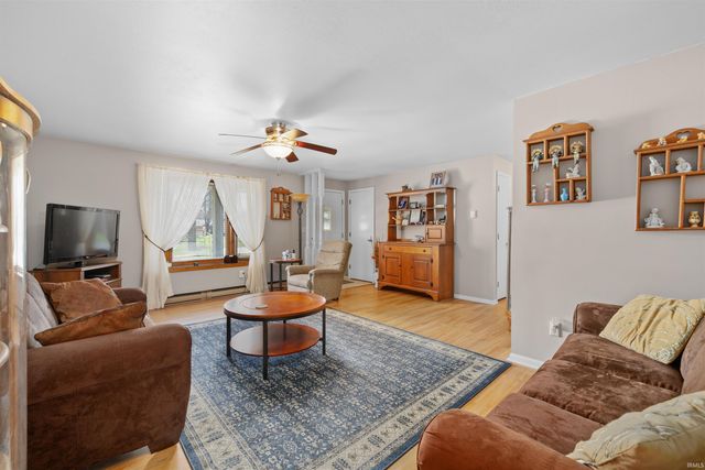 1301 Culbertson Court, Auburn, IN 46706