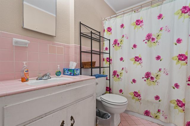 201 Cinderella DR, Austin, TX 78752