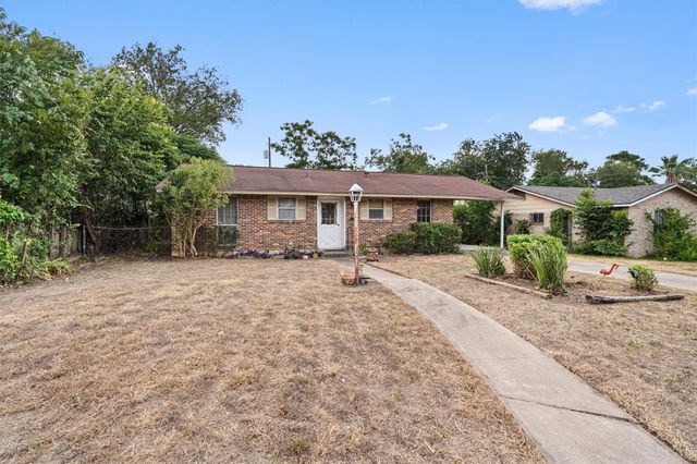201 Cinderella DR, Austin, TX 78752