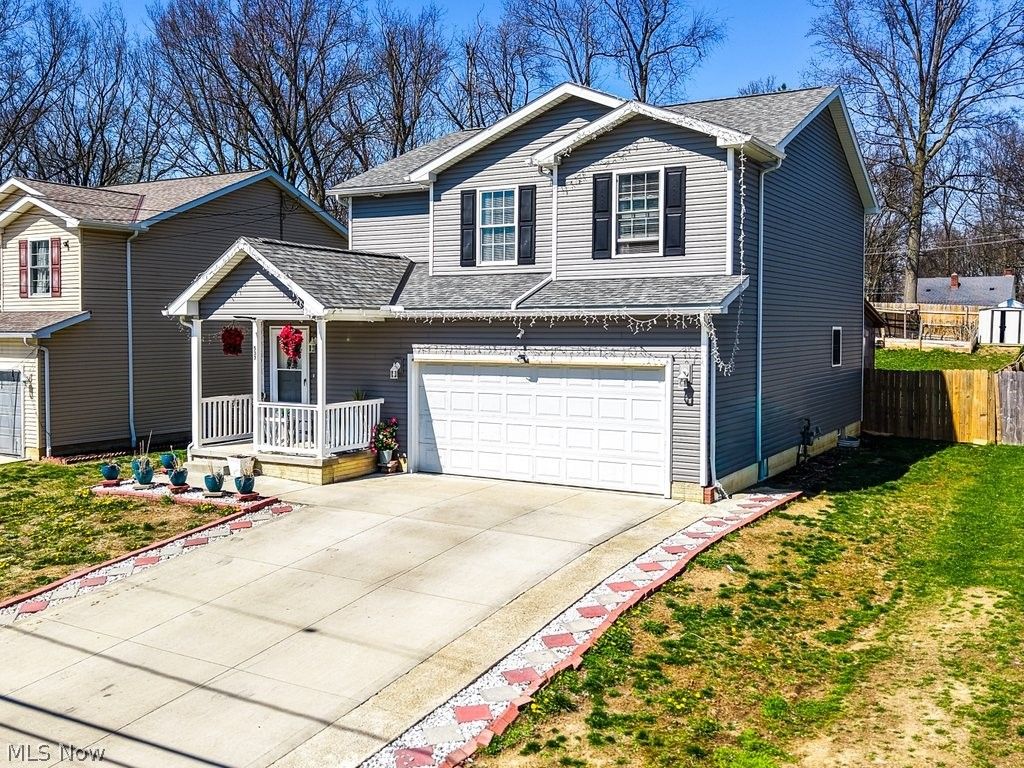 537 Magnolia Avenue, Cuyahoga Falls, OH 44221