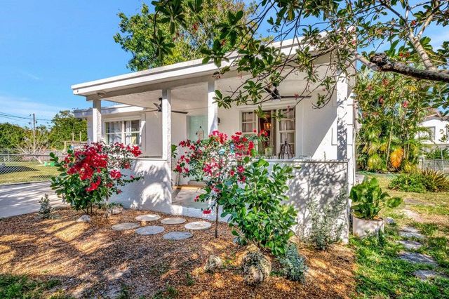 237 SW 3rd Avenue, Delray Beach, FL 33444