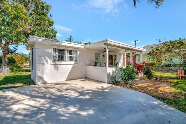 237 SW 3rd Avenue, Delray Beach, FL 33444