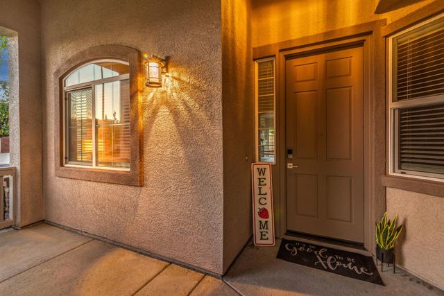 2152 Ritchie St, Folsom, CA 95630