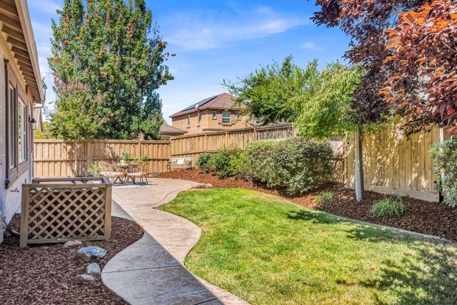 2152 Ritchie St, Folsom, CA 95630