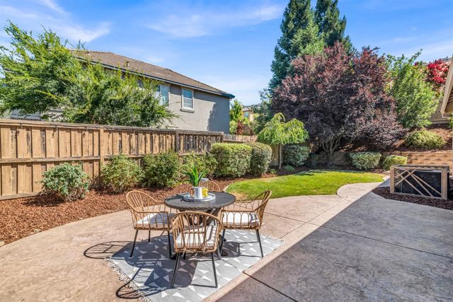 2152 Ritchie St, Folsom, CA 95630