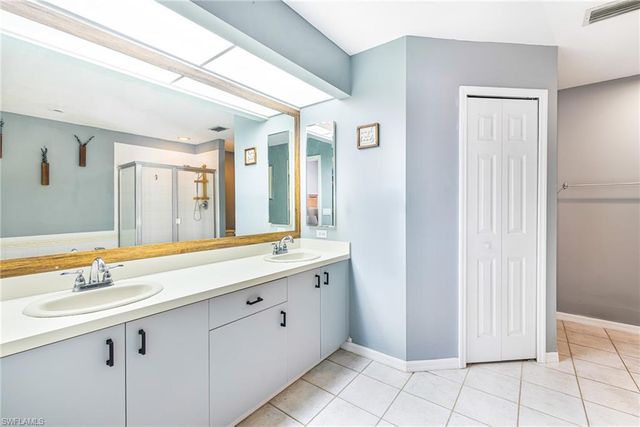 5501 Harbour Castle DR, Fort Myers, FL 33907