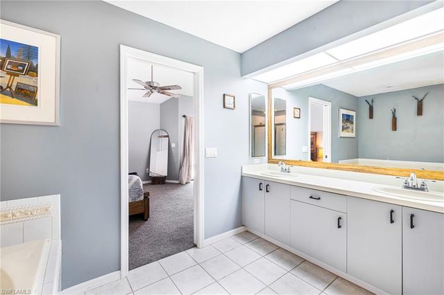 5501 Harbour Castle DR, Fort Myers, FL 33907
