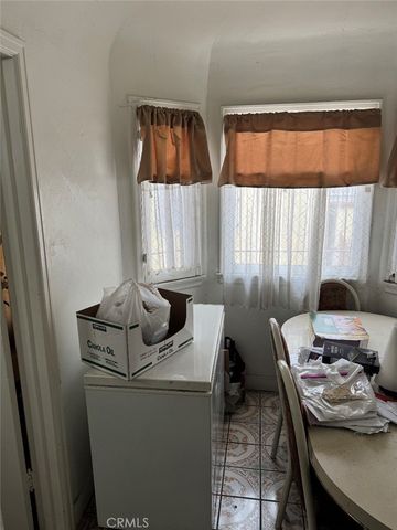 1440 W 91st, Los Angeles, CA 90047