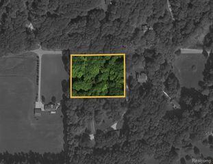 0 Cohoctah Road, Fenton, MI 48430