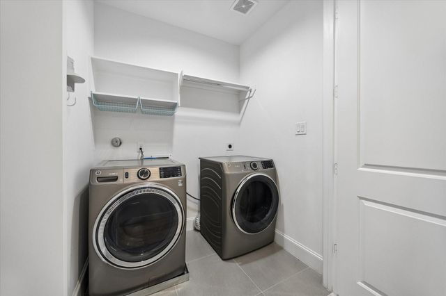 3312 W 12th Street, Houston, TX 77008