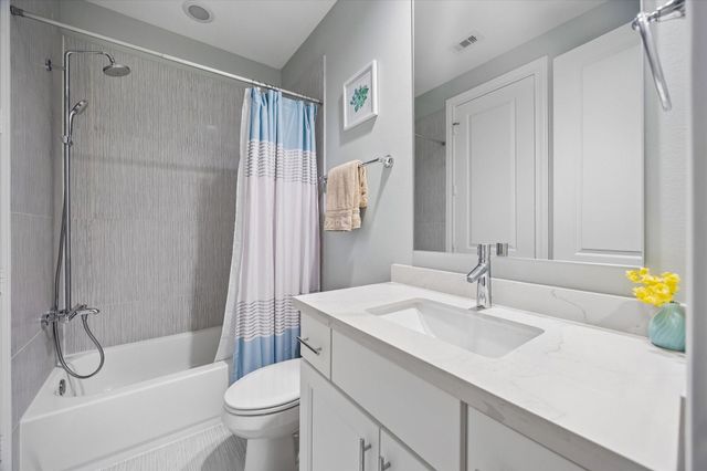 3312 W 12th Street, Houston, TX 77008