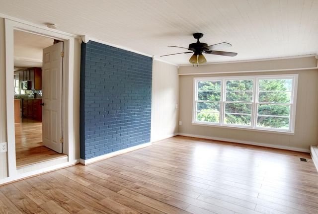 1211 Scenic Drive, Blue Ridge, GA 30513