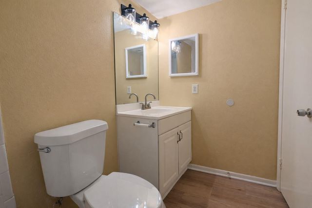 8529 Hearth Drive 23, Houston, TX 77054