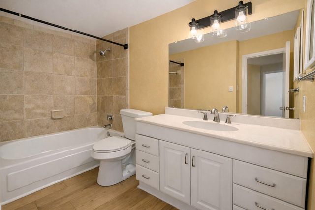 8529 Hearth Drive 23, Houston, TX 77054