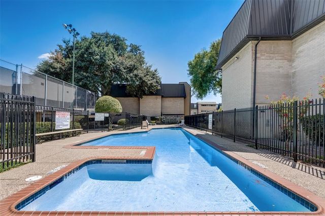 8529 Hearth Drive 23, Houston, TX 77054