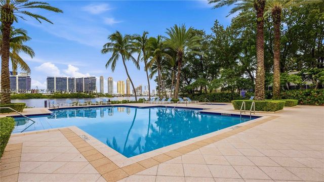 3255 NE 184th St 12219, Aventura, FL 33160
